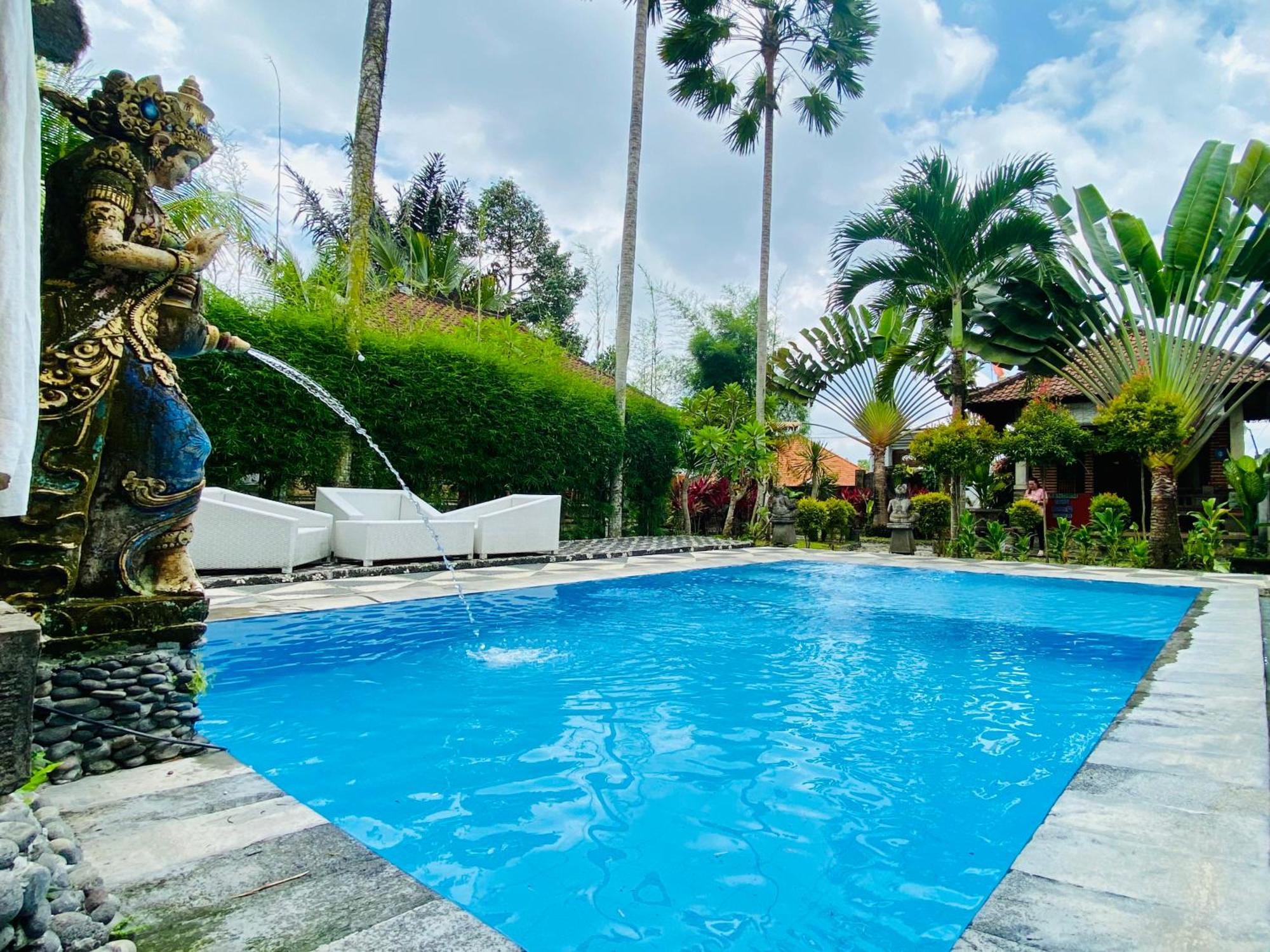 Dong Loka Guesthouse Bali Carangsari Luaran gambar