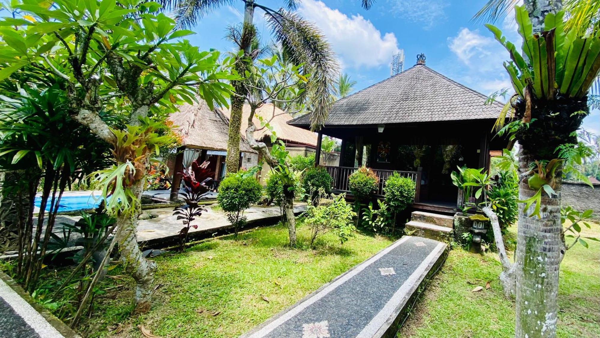 Dong Loka Guesthouse Bali Carangsari Luaran gambar