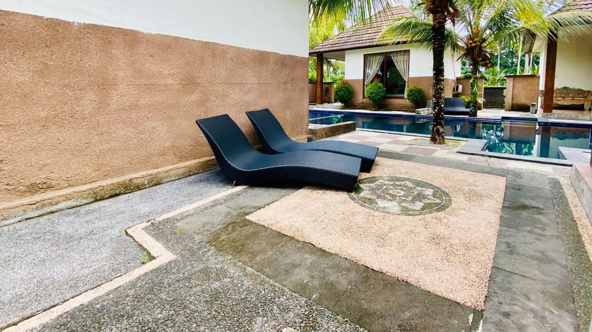 Dong Loka Guesthouse Bali Carangsari Luaran gambar
