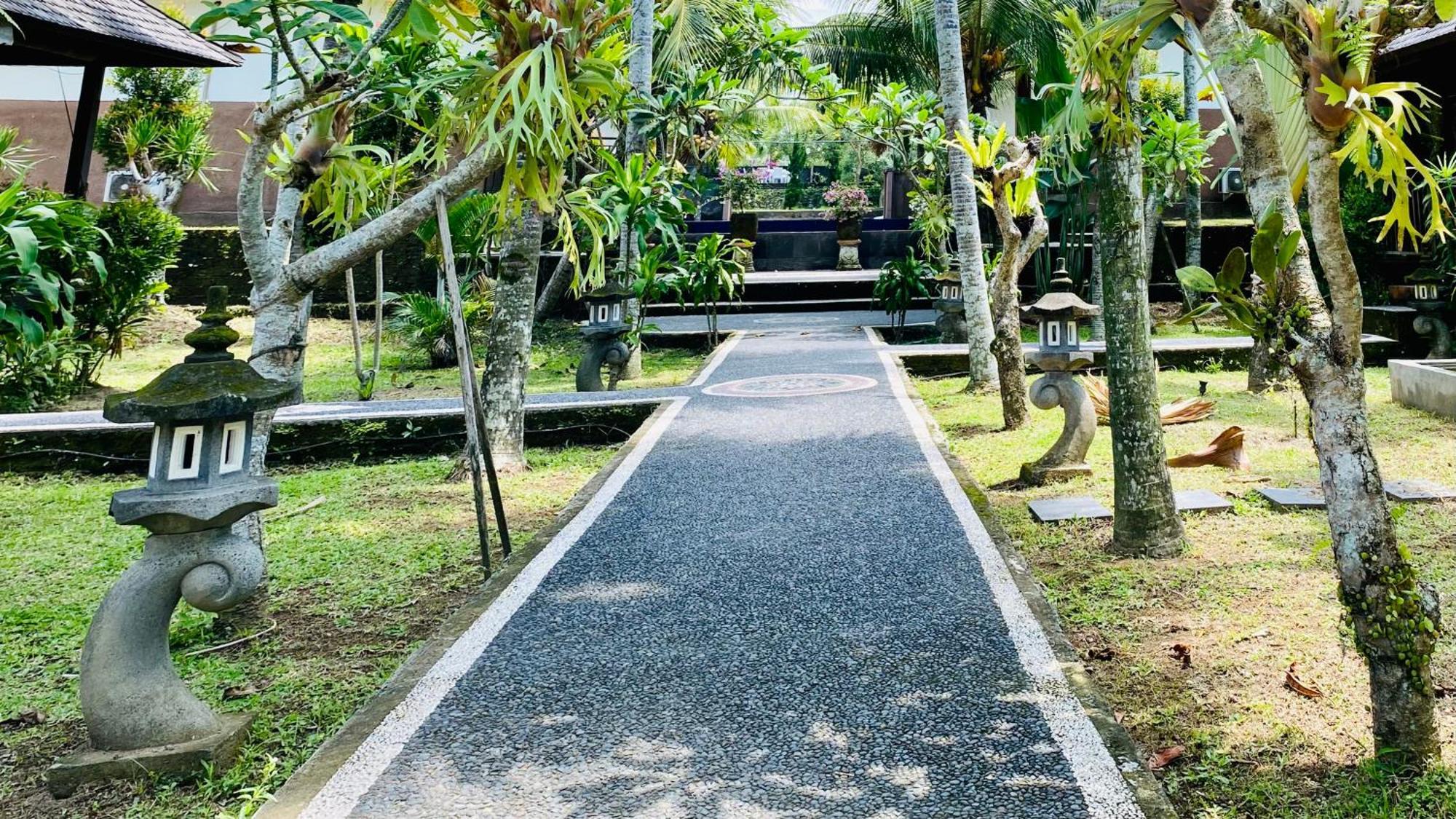 Dong Loka Guesthouse Bali Carangsari Luaran gambar